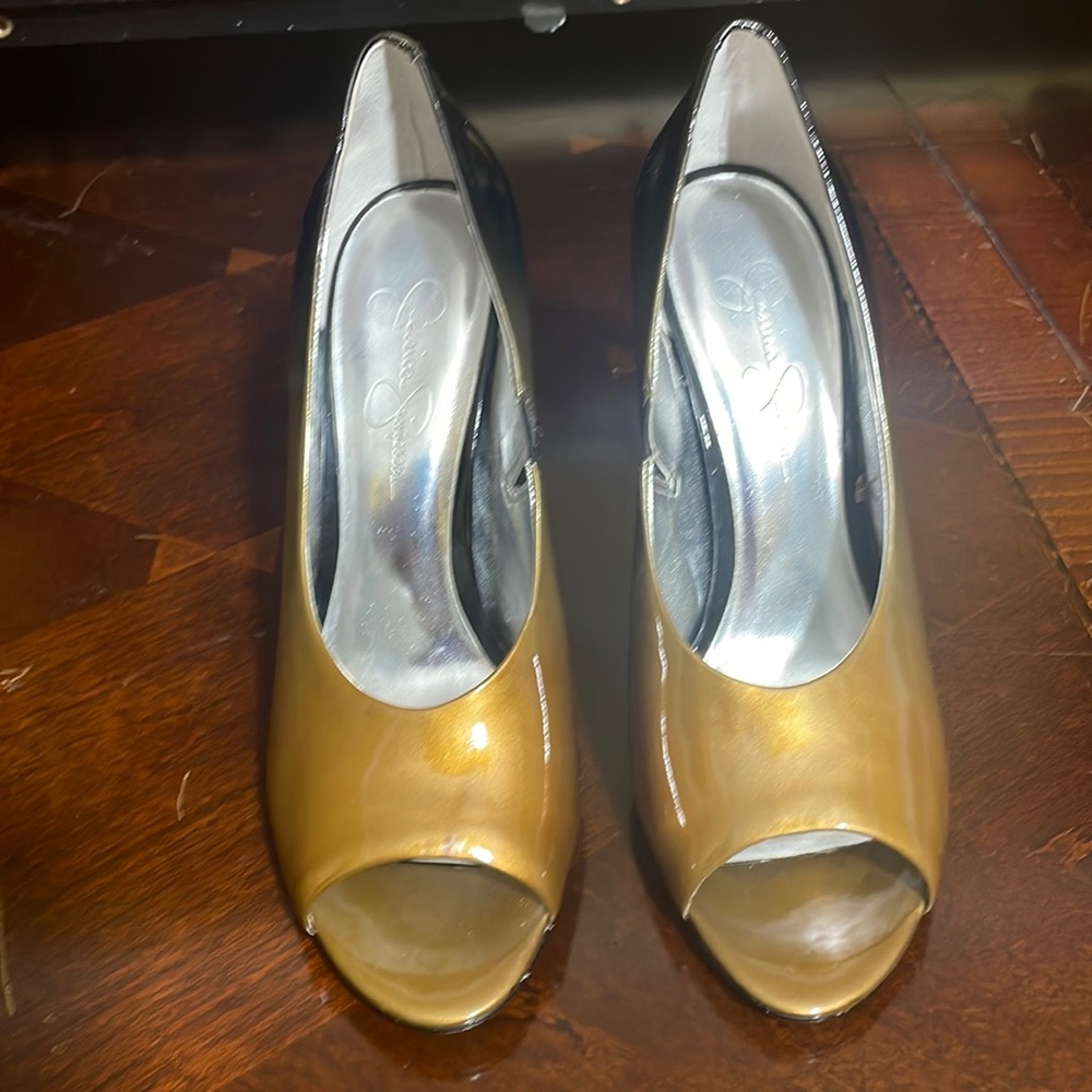 Jessica Simpson peep toe heels